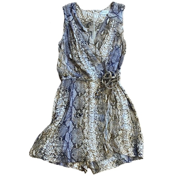 Calvin Klein Snake Print Faux Wrap Romper NWOT Women’s Size 2 - Picture 1 of 11